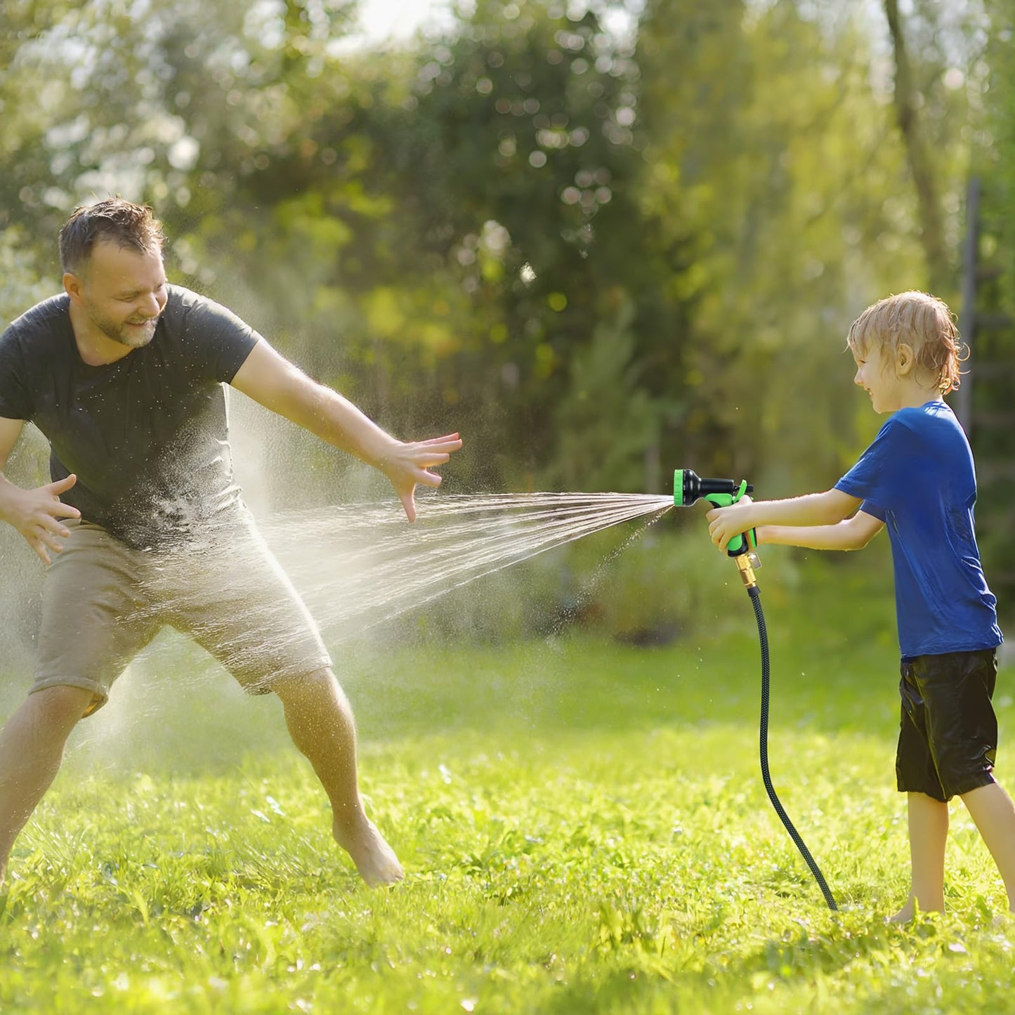 Heavy-Duty Expandable Garden Hose - Leakproof Design with Spray Nozzle